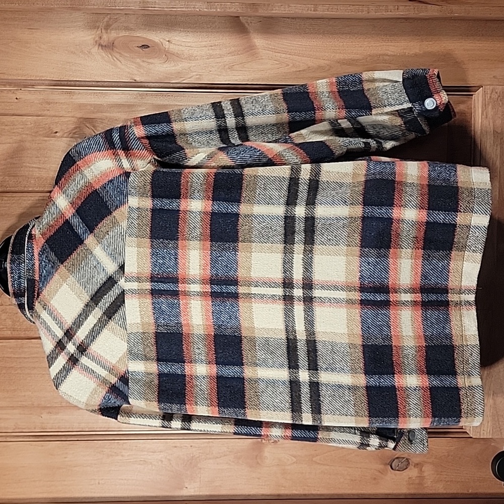 Plaid Button-Up Shacket - Picture 4 of 10